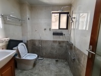 4室2廳2陽(yáng)臺(tái) 德潤(rùn)朗悅灣衛(wèi)生間