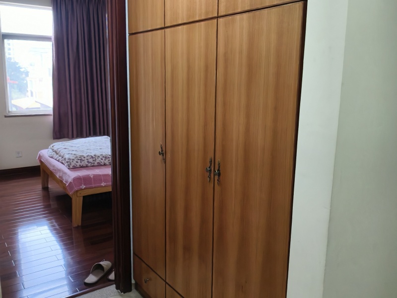 4室2廳4陽臺 玫瑰灣小區(qū)別墅臥室