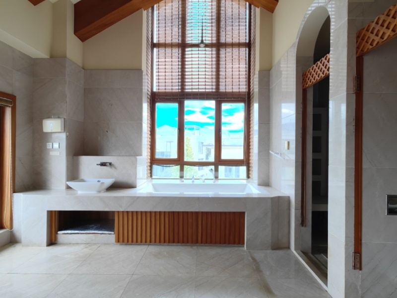 6室2廳5陽(yáng)臺(tái) 滇池高爾夫別墅別墅其他