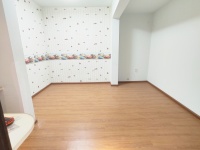 5室2廳3陽臺 朝花曦拾臥室