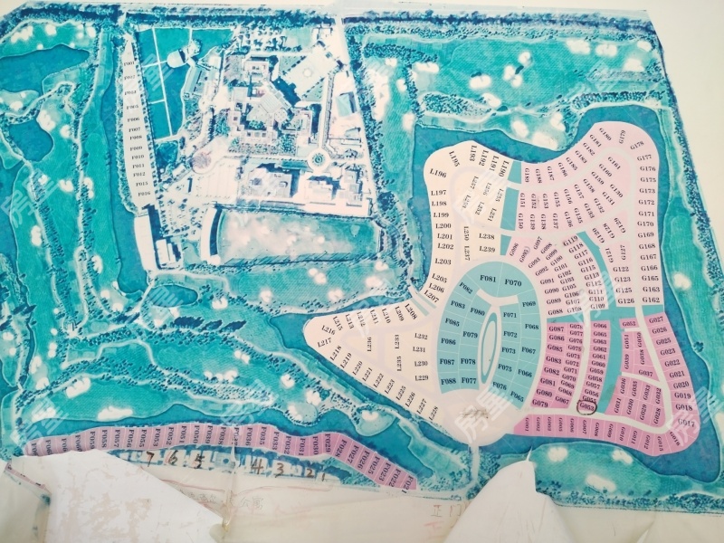 6室2廳5陽(yáng)臺(tái) 滇池高爾夫別墅別墅小區(qū)平面圖