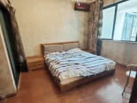 5室2廳3陽臺 朝花曦拾臥室