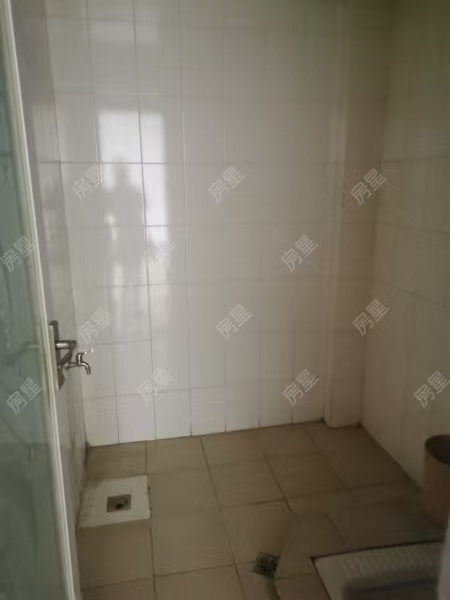 2室2廳1陽(yáng)臺(tái) 金順苑衛(wèi)生間