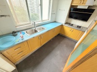 4室2廳1陽(yáng)臺(tái) 云南映象C區(qū)廚房