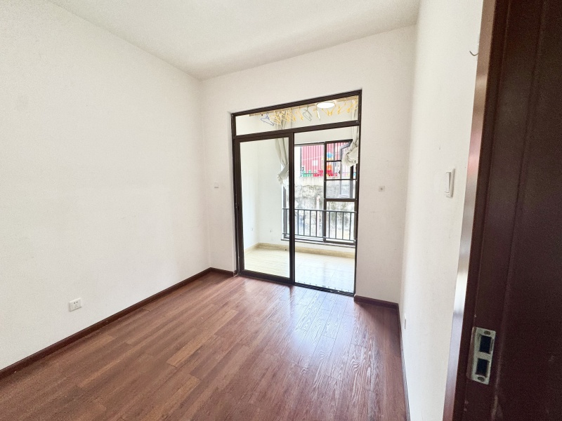 5室2廳2陽臺 實力玖如堂一期臥室