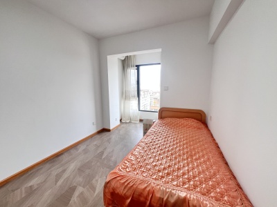 3室2廳2陽(yáng)臺(tái) 中天城天闊