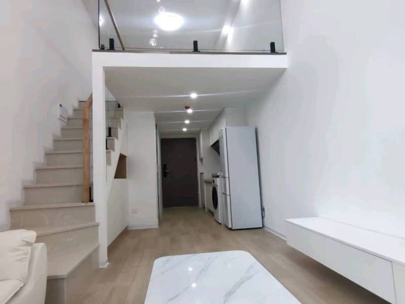 1室1廳1陽(yáng)臺(tái) 龍湖錦粼天序公寓餐廳