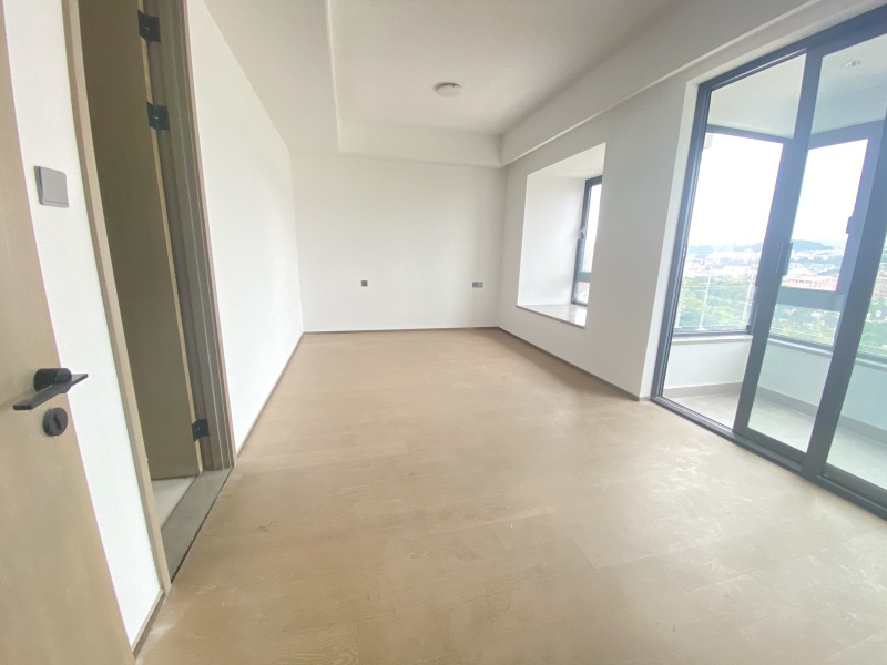 3室2廳2陽臺(tái) 京江隱翠臥室