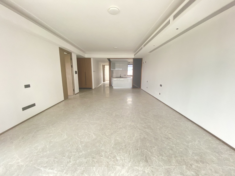 3室2廳2陽臺(tái) 京江隱翠客廳