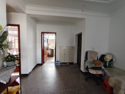 2室2廳2陽(yáng)臺(tái) 市二機(jī)器廠董家灣生活區(qū)