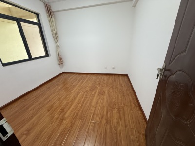 2室2廳1陽(yáng)臺(tái) 鑫金花園