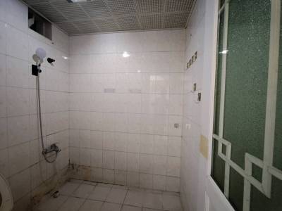 3室2廳2陽臺 日新石油生活小區(qū)2期