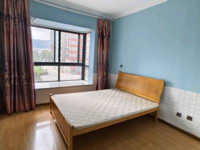 2室2廳1陽(yáng)臺(tái) 西城時(shí)代