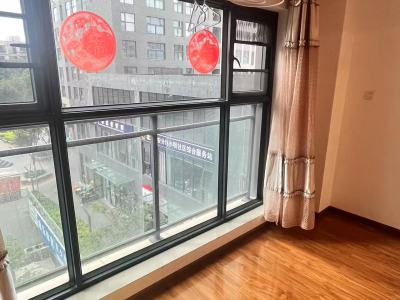 4室2廳1陽臺(tái) 金尚俊園二期