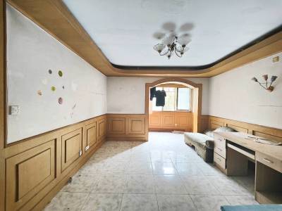 3室2廳1陽臺 機電一區(qū)