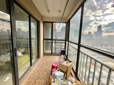 2室2廳2陽臺 益龍萬象城