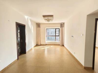 1室1廳1陽臺 俊發(fā)盛唐城