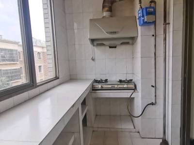 3室2廳1陽臺 月牙塘小區(qū)