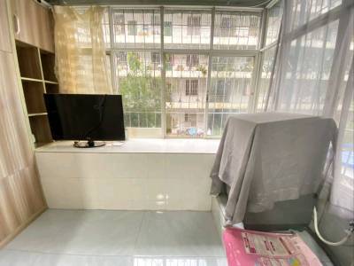 2室2廳1陽臺 丹霞苑