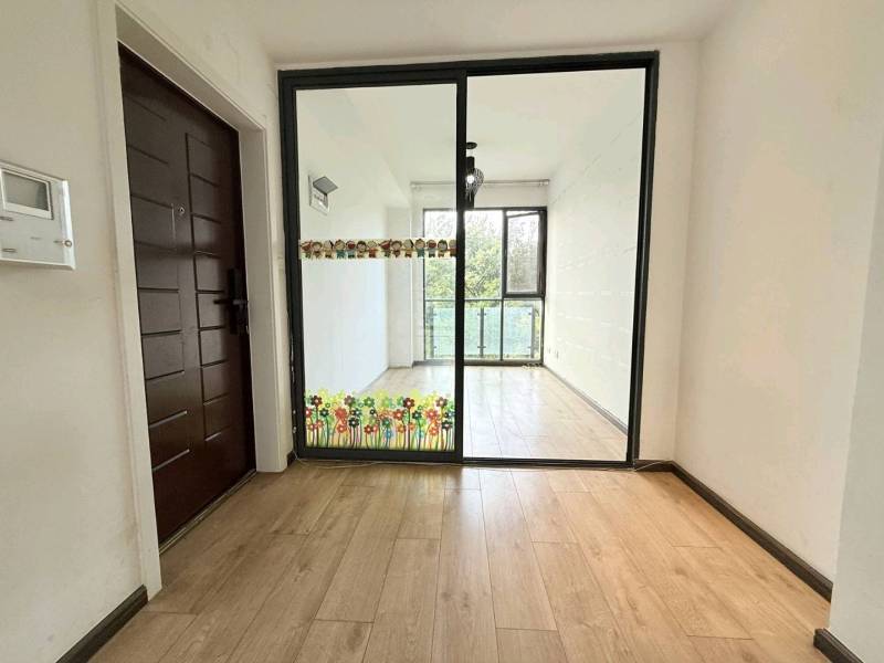 2室2廳2陽(yáng)臺(tái) 滇池衛(wèi)城錦尚餐廳