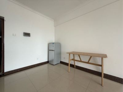 2室2廳2陽臺 潤城二區(qū)