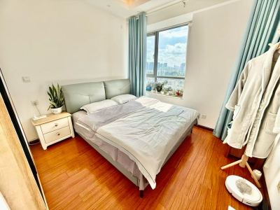 2室2廳1陽臺(tái) 荷塘月色