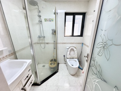 2室1廳2陽臺(tái) 天怡峰景