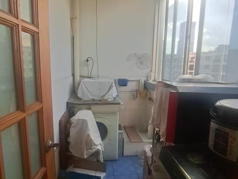 5室2廳3陽臺 北辰小區(qū)杜鵑苑陽臺