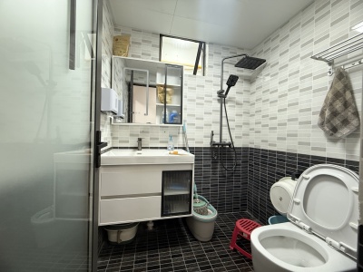 3室2廳2陽臺(tái) 銀杏金川