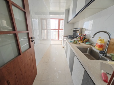 3室2廳2陽(yáng)臺(tái) 金科陽(yáng)光里