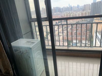 1室1廳1陽臺 江東好世界