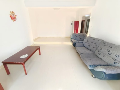 3室1廳1陽(yáng)臺(tái) 金馬悅城