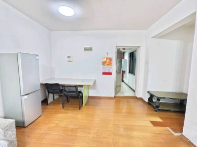 2室2廳2陽臺 假日城市