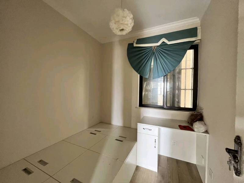 4室2廳3陽(yáng)臺(tái) 俊發(fā)盛唐城星河郡（一期）臥室