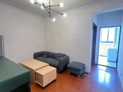 1室1廳1陽臺 天驕北麓南區(qū)