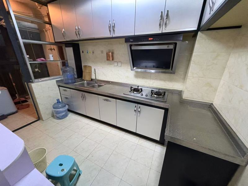 4室2廳1陽臺 萬宏國際一期廚房