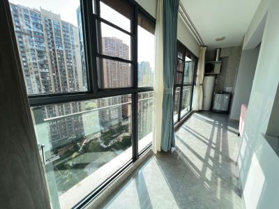 3室2廳1陽(yáng)臺(tái) 潤(rùn)城八區(qū)