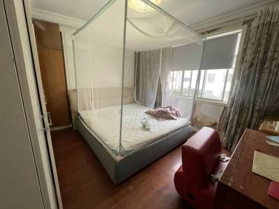 3室2廳2陽(yáng)臺(tái) 金實(shí)小區(qū)