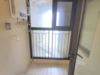 3室2廳2陽臺 金地九樾