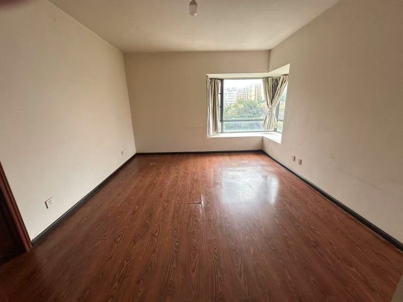 3室2廳2陽臺 滇池泊屋臥室