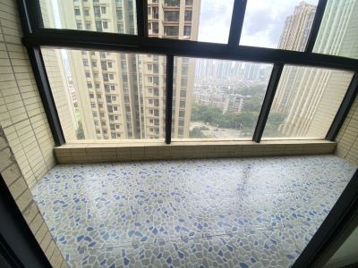 1室1廳1陽(yáng)臺(tái) 濱江俊園回遷組團(tuán)