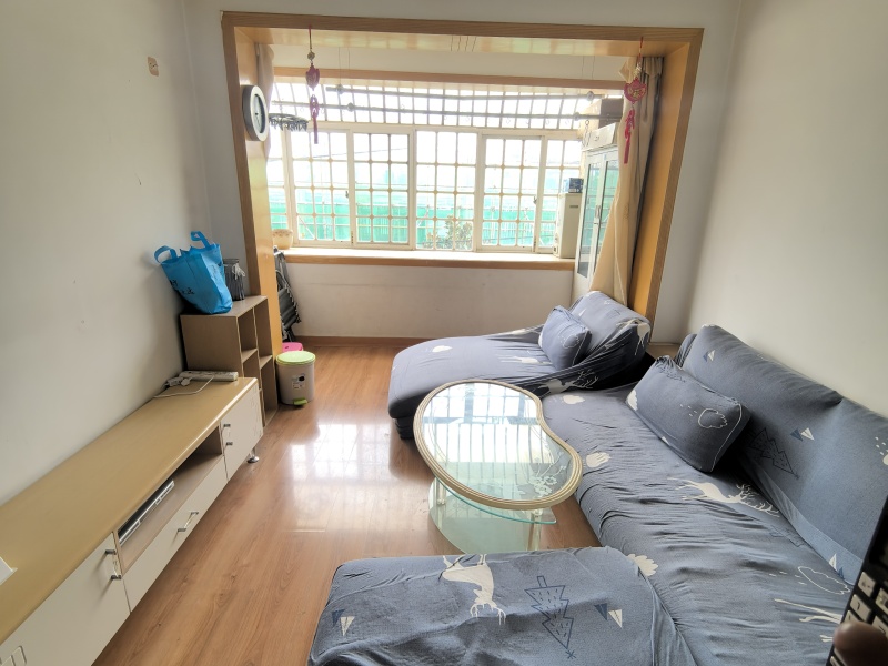 2室2廳 華山東路96號客廳