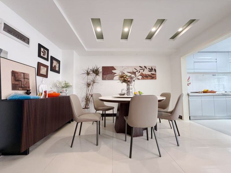 4室2廳2陽臺 世紀城玉春苑餐廳