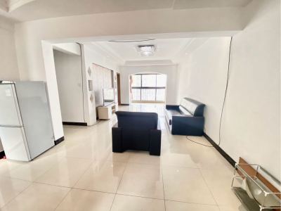 3室2廳1陽(yáng)臺(tái) 濱江俊園回遷組團(tuán)