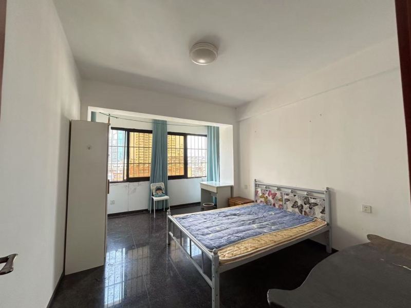 4室2廳1陽(yáng)臺(tái) 書林新村2號(hào)院臥室