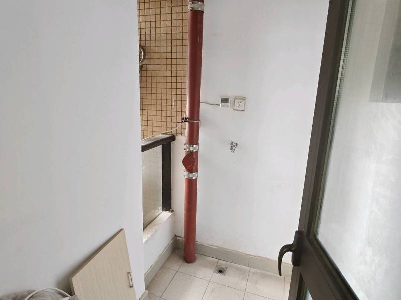 3室2廳1陽臺(tái) 俊發(fā)盛唐城星河郡（一期）陽臺(tái)