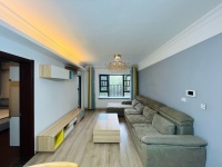 3室2廳1陽臺 金地悅天下一期客廳