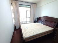 4室2廳1陽臺 佳湖花園臥室