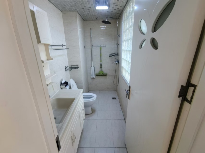 2室2廳1陽臺(tái) 金馬悅城衛(wèi)生間