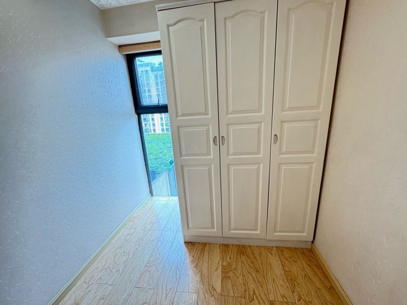 2室2廳1陽臺(tái) 欣都龍城公寓臥室